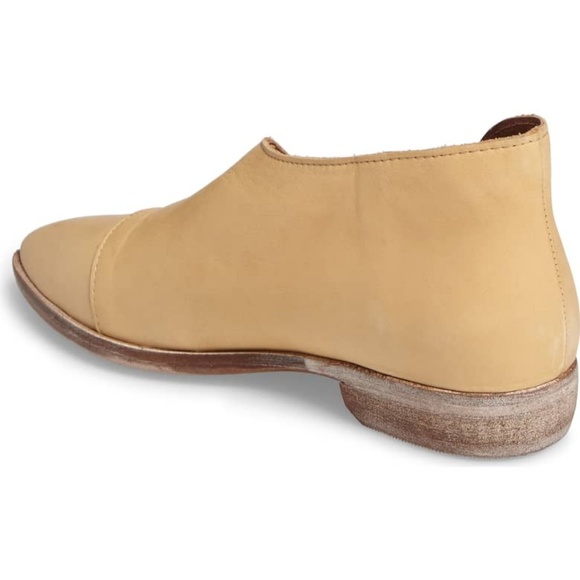 Free People Flat Royale - Picture 2 of 8